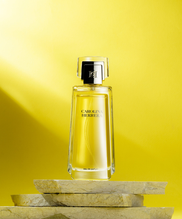 عطر زنانه کارولینا هررا Carolina Herrera مدل CH حجم 100 میلی‌لیتر
