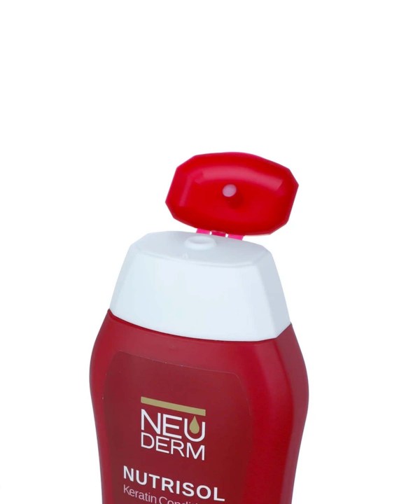 نرم‌کننده موی سر کراتینه نئودرم Neuderm مدل Nutrisol حاوی روغن مورینگا حجم 300 میلی‌لیتر