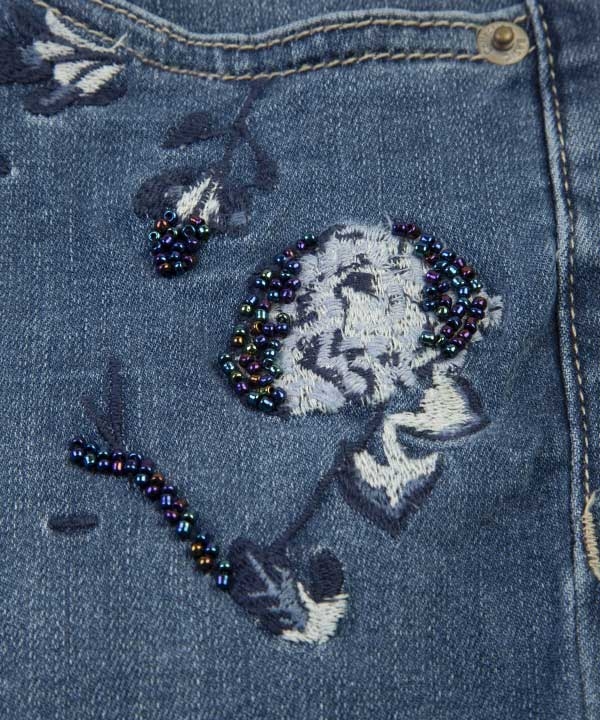 شلوارجین زنانه طرحدار جین وست Jeanswest