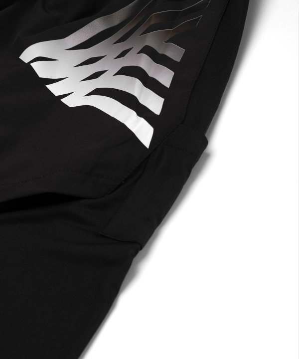 شلوارک لگ‌دار ورزشی برنده پوش Victor Wear کد 14033