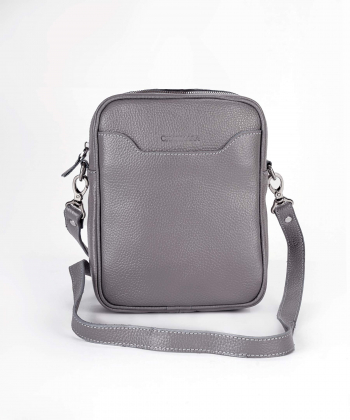 کیف دوشی چرم طبیعی مردانه چرم آرا مدل d079