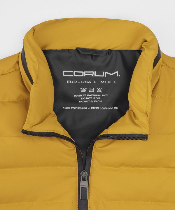 ژیله کاپشنی مردانه کروم Corum مدل 2320401