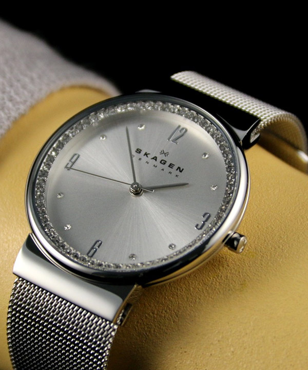 ساعت مچی عقربه ای زنانه اسکاگن Skagen مدل SKW2152