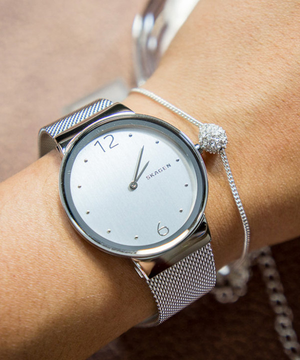 ساعت مچی عقربه ای زنانه اسکاگن Skagen مدل SKW2380