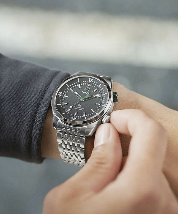 ساعت مردانه تایمکس Timex کد TW2V49700