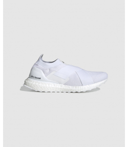 کفش ورزشی زنانه آدیداس Adidas مدل Ultra boost dna