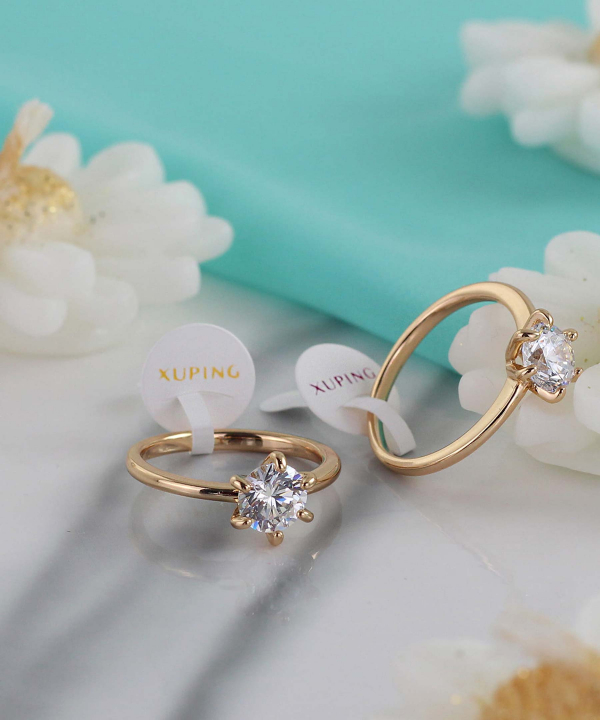 انگشتر زنانه ژوپینگ Xuping مدل سولیتر کد AAE-312