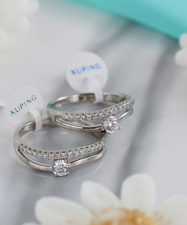 انگشتر زنانه ژوپینگ Xuping کد AAE-319
