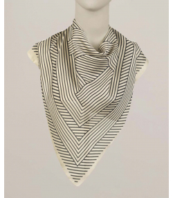 مینی اسکارف زنانه نوولاشال Novella Shawl کد 77023