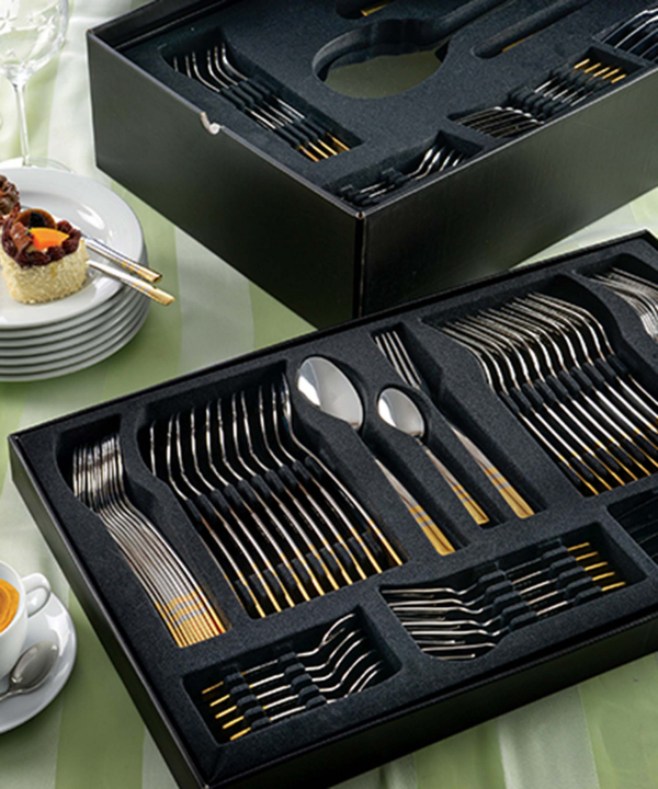 سرویس قاشق و چنگال 98 پارچه فلورانس دورطلایی جعبه کادویی ناب استیل Nabsteel کد 8812