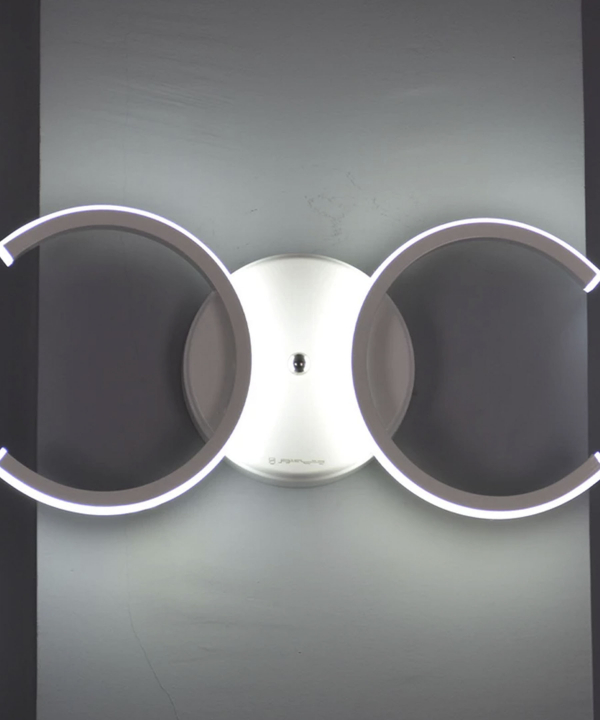 چراغ دیواری چشمه نور کد L6349