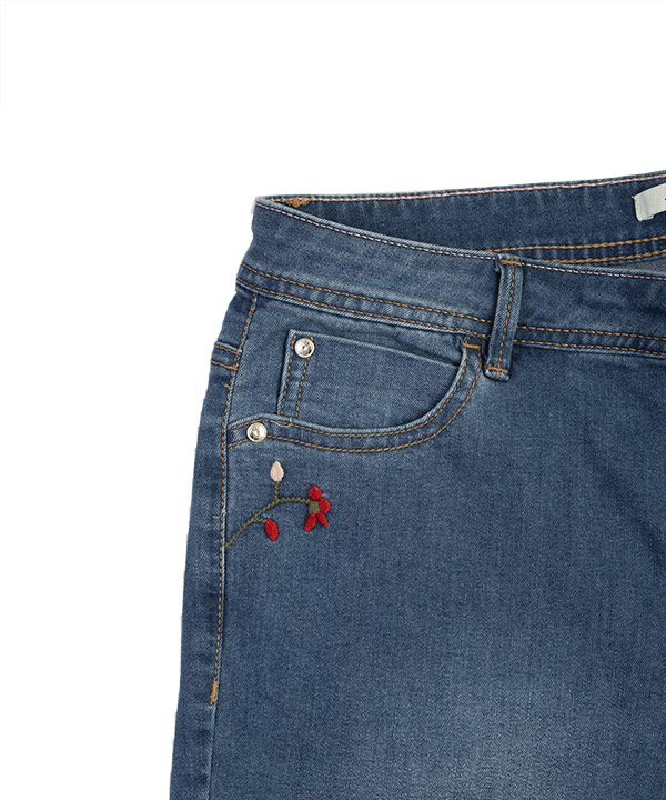 شلوار کوتاه جین زنانه راسته جین وست Jeanswest