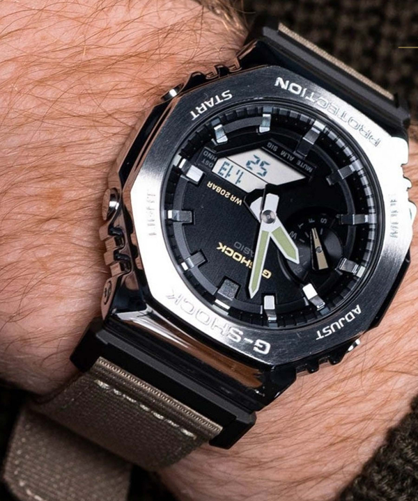 ساعت عقربه ای مردانه کاسیو Casio مدل GM-2100C-5ADR