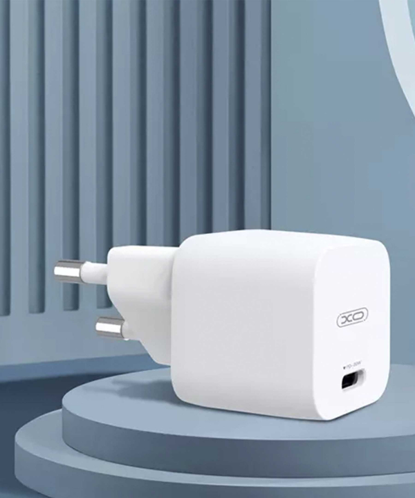 شارژ دیواری تایپ سی 20 وات ایکس او Wall Charger XO CE01 20W