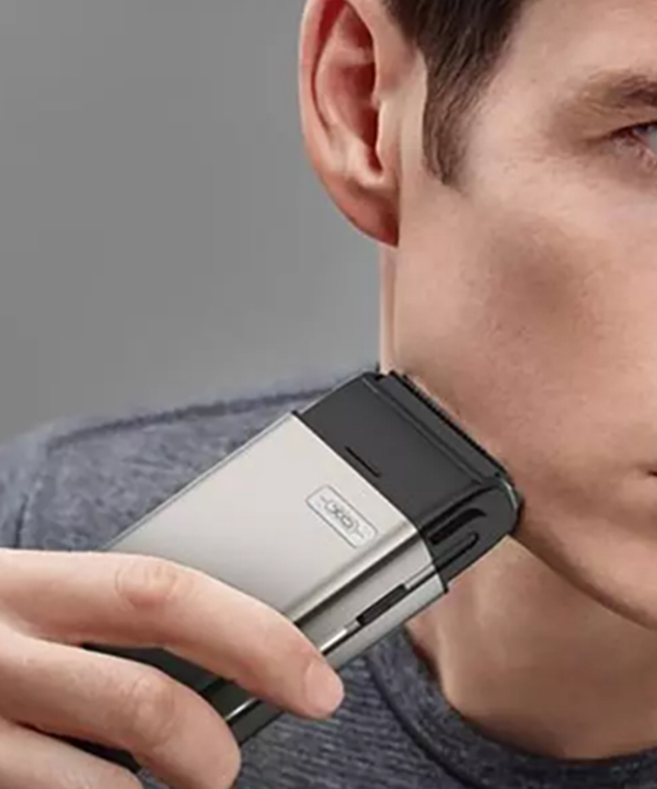 ریش تراش شارژی دوقلوی رفت و برگشتی ایکس او Razor XO CF8 Reciprocating Twin Head Shaver 20170343