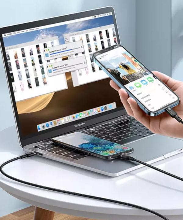 کابل شارژ سریع دو سر تایپ‌سی به لایتنینگ و تایپ‎سی 1.2 متری مک‌دودو MCDODO 2 in 1 Fast Charging Data Cabl CA-8780