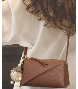 کیف دوشی و کراس بادی زنانه چرمی Viney bag 2023 new style women's crossbody bag 4364