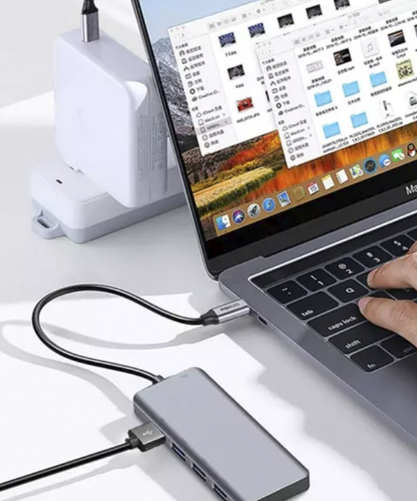 هاب 5 در 1 تایپ‌ سی رسی Recci RH06 5-in-1 Type-C to 4×USB 3.0 and microUSB Hub