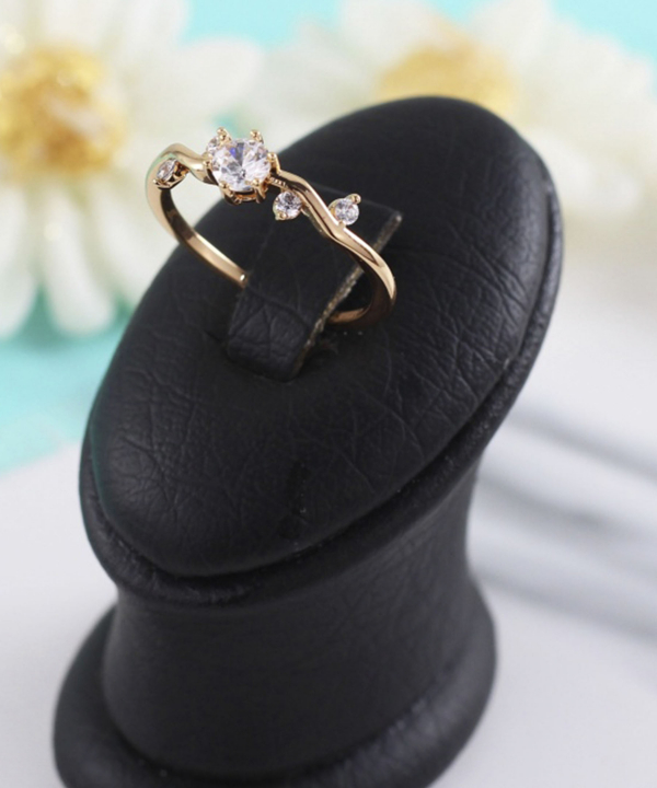 حلقه سولیتر زنانه ژوپینگ Xuping کد AAE-388