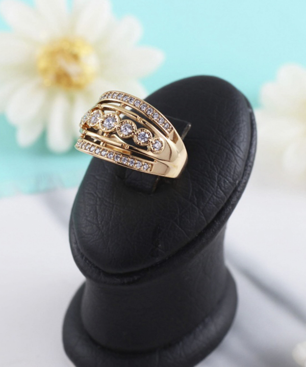 انگشتر زنانه ژوپینگ Xuping کد AAE-396