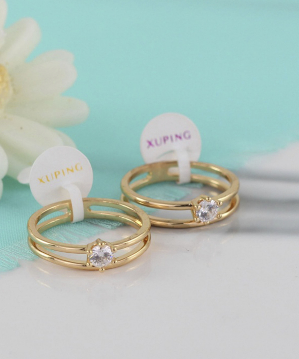 انگشتر سولیتر زنانه ژوپینگ Xuping کد AAE-451