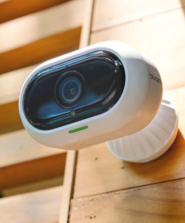 دوربین هوشمند بی‌‌سیم تشخیص چهره بلورمز Blurams مدل Outdoor Pro A21C