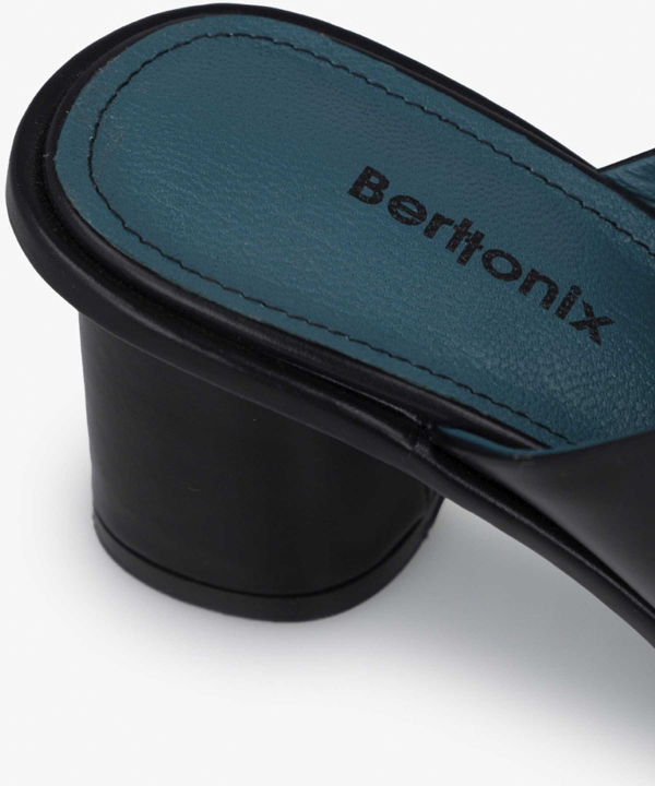 کفش زنانه چرم طبیعی برتونیکس Berttonix مدل 6300