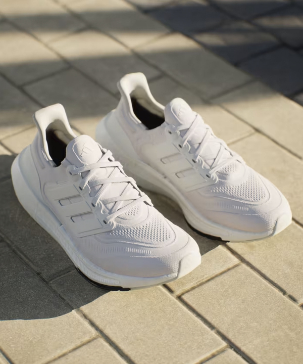 کفش ورزشی آدیداس Adidas مدل Ultra Boost Light کد GY9350