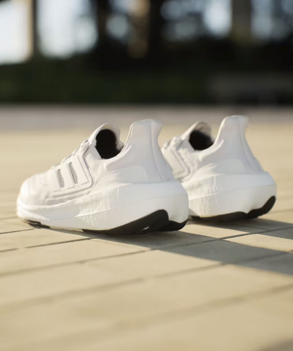 کفش ورزشی آدیداس Adidas مدل Ultra Boost Light کد GY9350