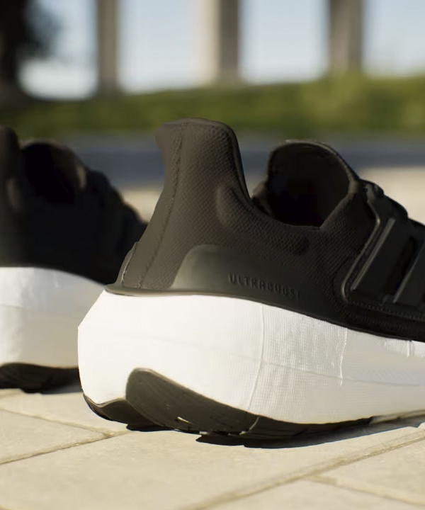 کفش ورزشی آدیداس Adidas مدل Ultra Boost 23 کد GY9351
