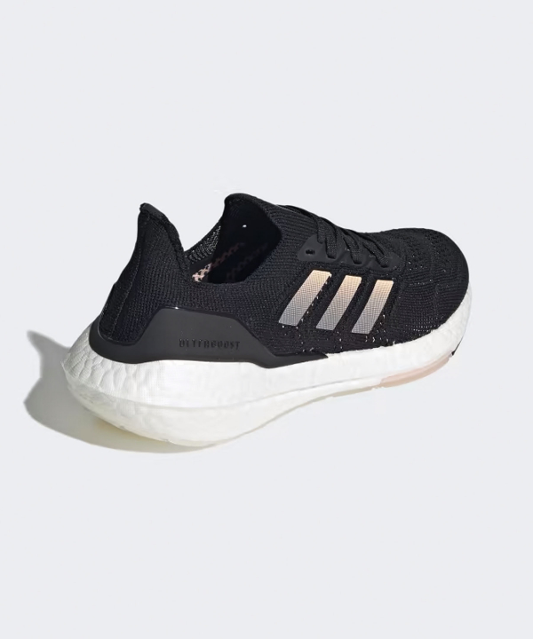 کفش ورزشی زنانه آدیداس Adidas مدل ULTRABOOST 22 HEAT.RDY W
