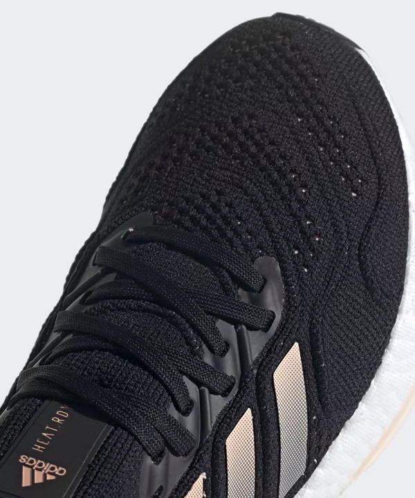 کفش ورزشی زنانه آدیداس Adidas مدل ULTRABOOST 22 HEAT.RDY W