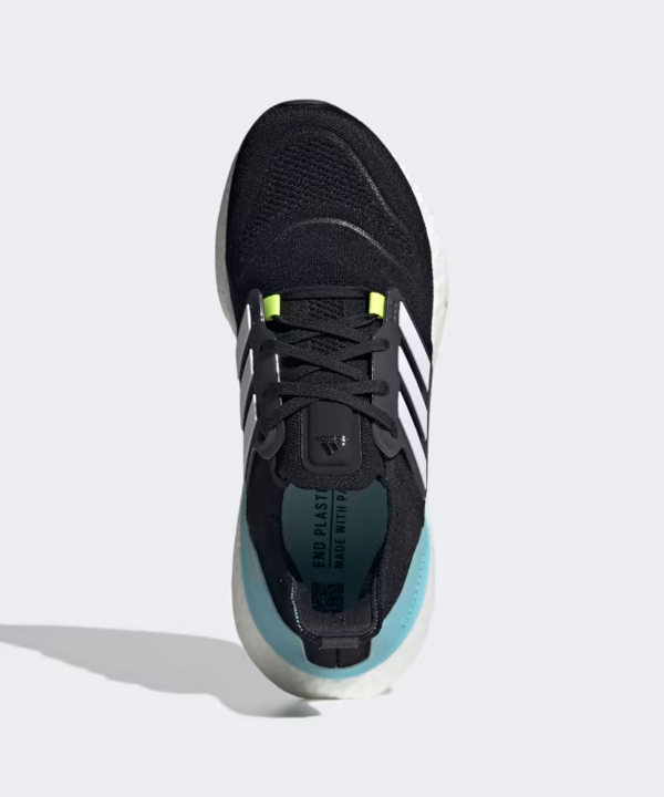 کفش ورزشی زنانه آدیداس Adidas مدل ULTRABOOST 22 W