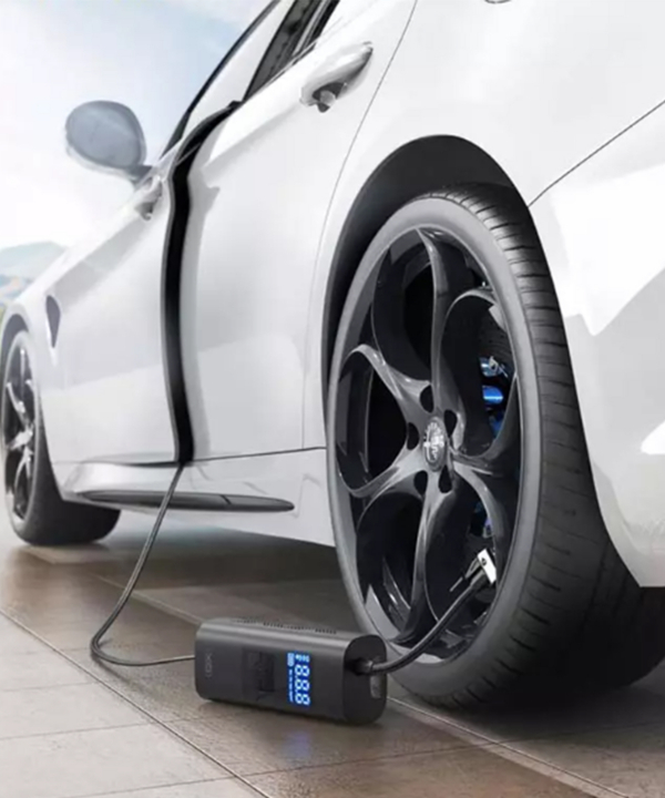پمپ‌باد و چراغ قوه بی‌سیم 6000 میلی‌آمپرساعت ایکس‌او XO Air pump and wireless flashlight 6000 mAh CZ012