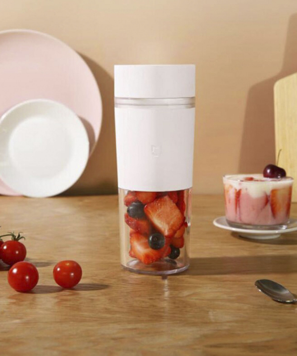 شیکر و مخلوط کن قابل حمل شیائومی Xiaomi Portable Fruit Juicer MJZZB01PL 300ml
