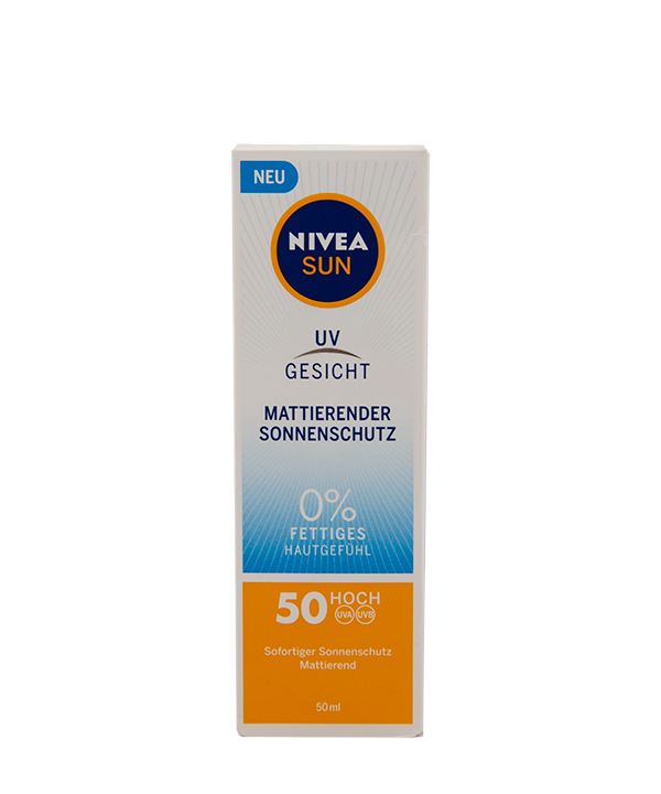 پک ضد آفتاب SPF 50 حجم 50 میلی لیتر و کرم مرطوب کننده حجم 200 میلی لیتر نیوآ Nivea