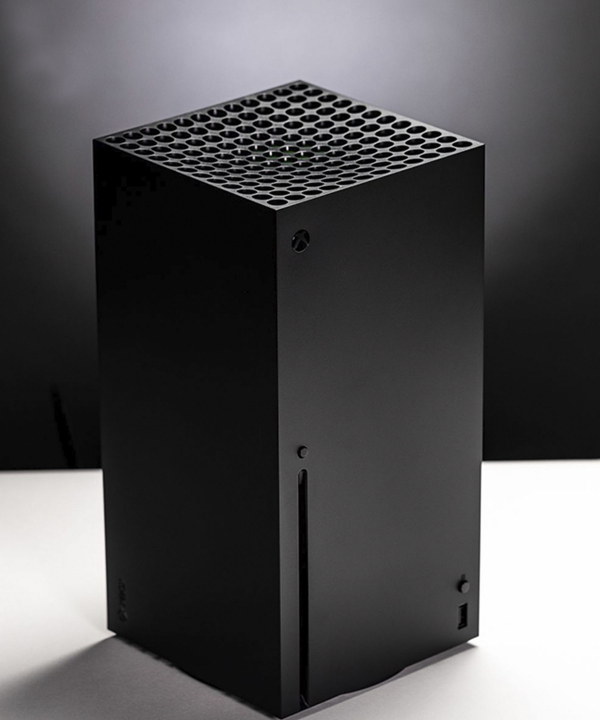 کنسول بازی ایکس باکس مایکروسافت xbox series s+ سه دسته اضافه R-B-W