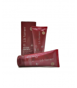 کرم ضد آفتاب و ضد لک بژ متوسط پوست خشک spf40 لافارر Lafarrerr