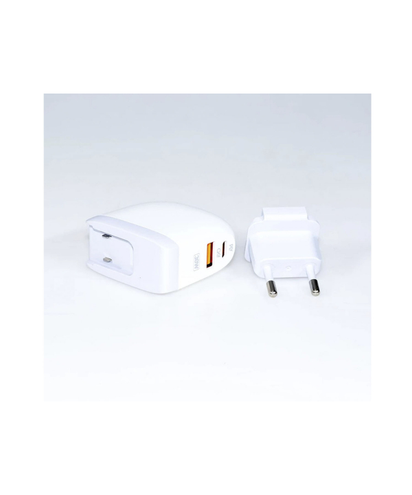 شارژر دیواری 30 وات کینگ استار مدل KW215 PD به همراه کابل USB-C