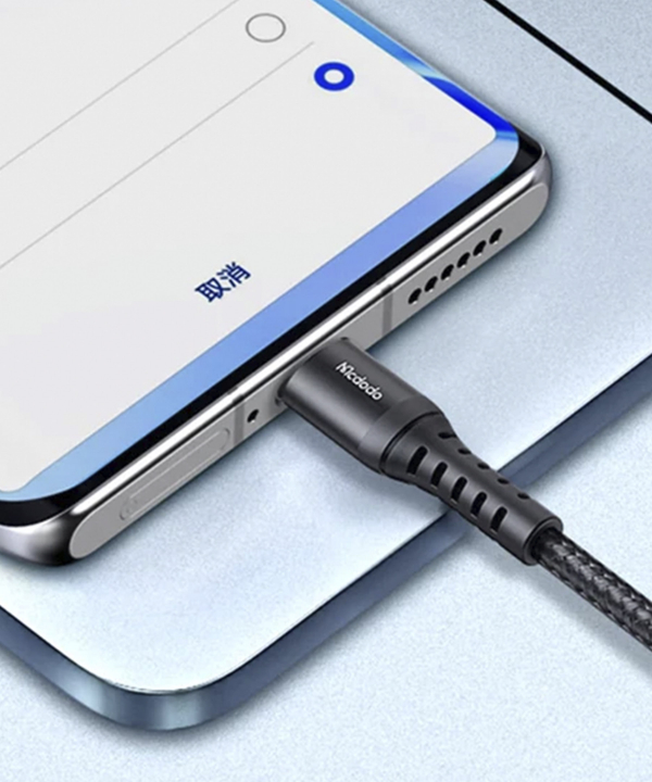 کابل تبدیل USB به USB-C مک دودو مدل CA-2270C طول 20 سانتی متر