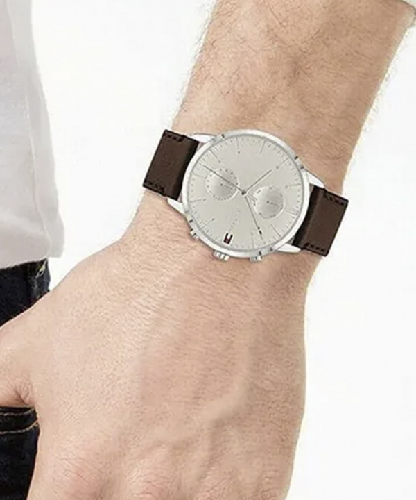 ساعت مچی مردانه تامی هیلفیگر Tommy Hilfiger مدل 1710404