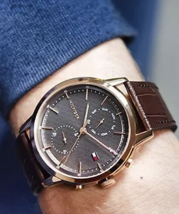 ساعت مچی مردانه تامی هیلفیگر Tommy Hilfiger مدل 1710435