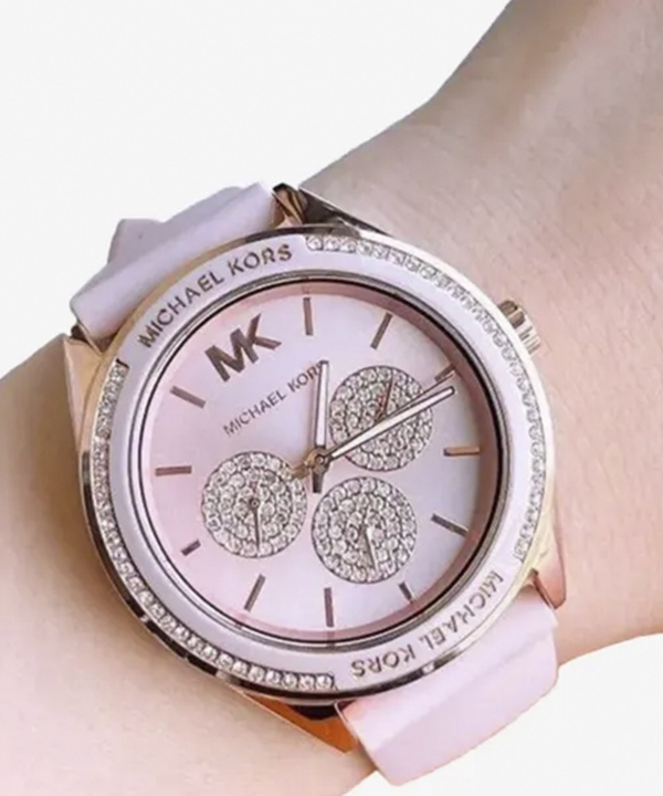 ساعت مچی زنانه مایکل کورس Michael Kors مدل MK6946