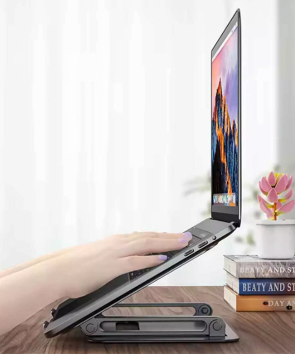 پایه نگهدارنده و استند خنک‌کننده لپ تاپ P43