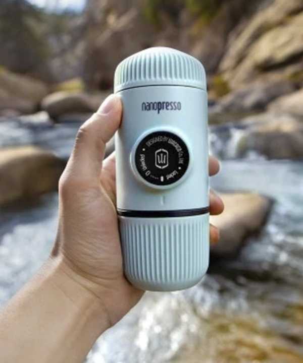 قهوه ساز واکاکو مدل NANOPRESSO ELEMENTS ARCTIC BLUE