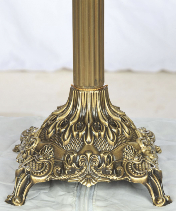 شمعدان چشمه نور مدل B8071
