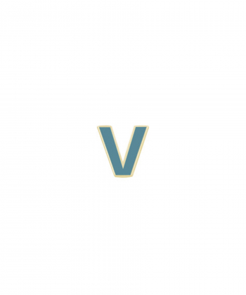 آویز میناکاری آبی پررنگ حرف V درریس Doris کد P2994