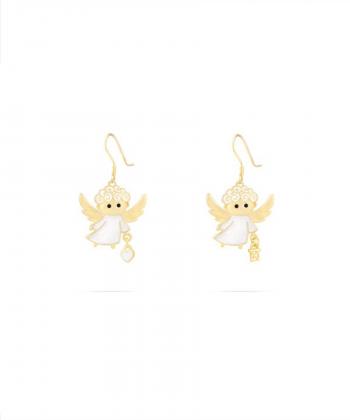 گوشواره فرشته نیکه با میناکاری سفید و قلب و فانوس سحرآمیز درریس Doris کد P2142