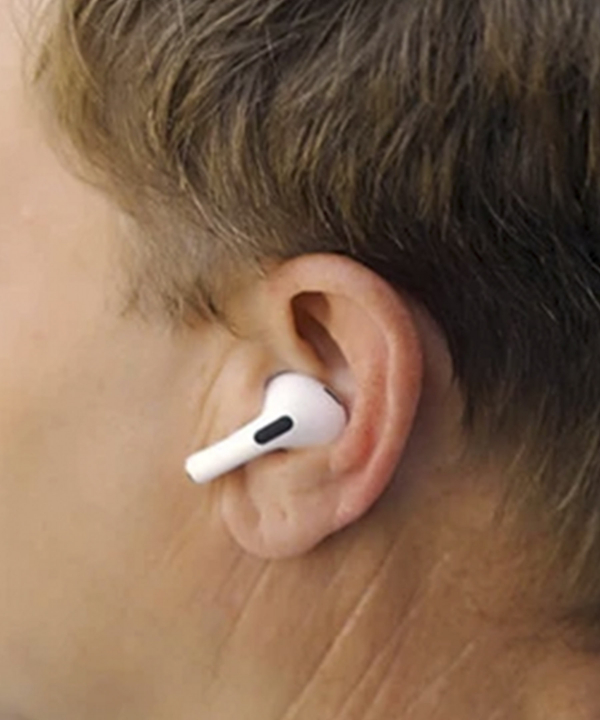 هندزفری بلوتوثی اپل مدل AirPods Pro 2nd Generation 2023