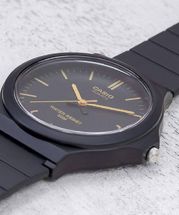 ساعت مچی عقربه‌ای مردانه کاسیو Casio مدل MW-240-1E2VDF